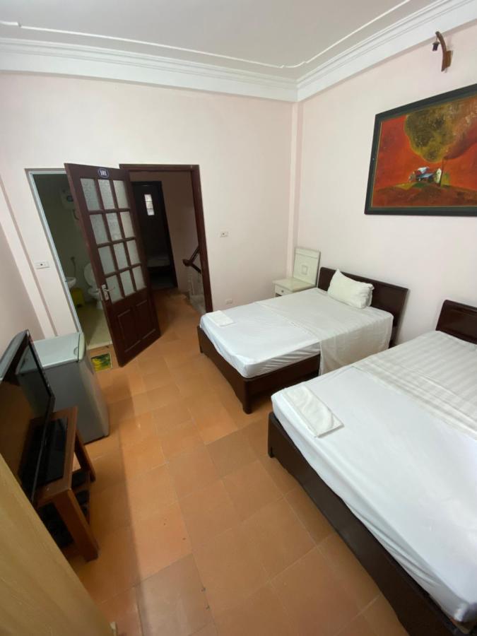 Hoàng Kiên Hotel Hanói Exterior foto